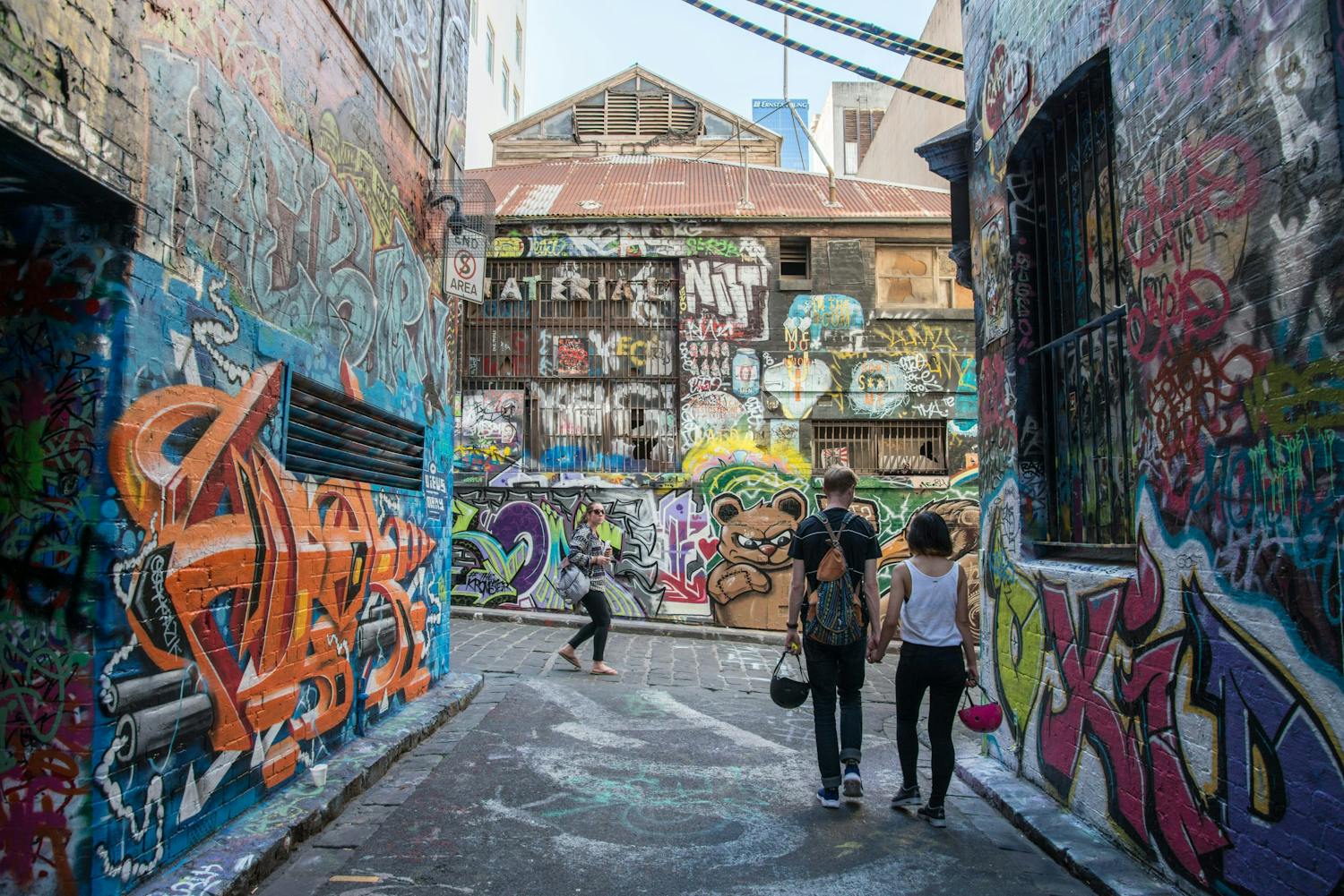 shutterstock 308369684 Hosier Lane